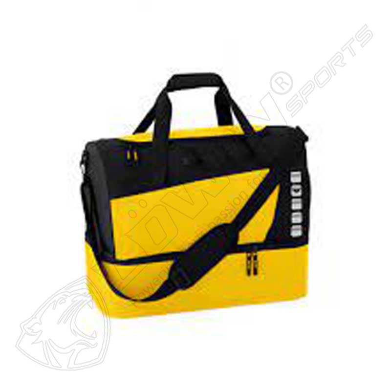 Sports Bag with Compartment'